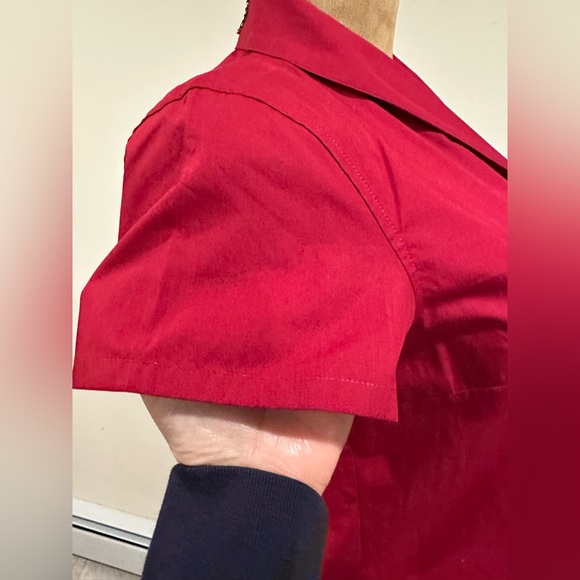 Talbots NWT Red Short Sleeves Collar Button Down Blouse Sz MP. 100% Cotton. - Picture 6 of 15